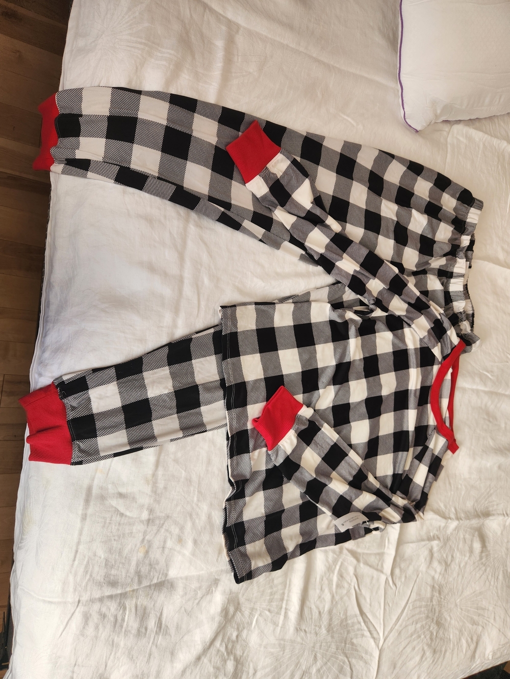 NWT NO Boundaries L PJ Set